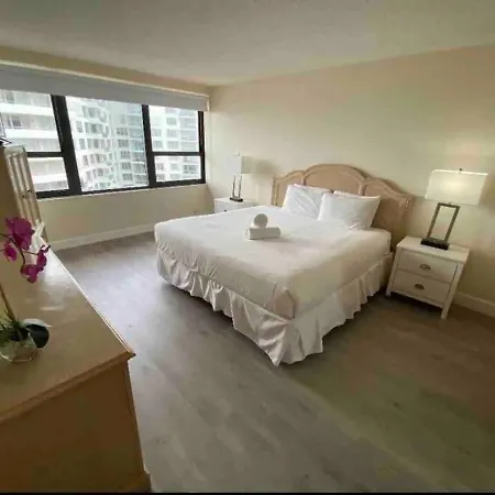 44 Beach Access And Private Pool
